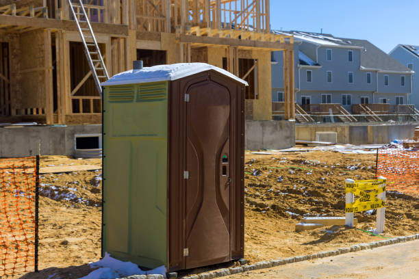 Best Porta potty delivery and setup  in Kalispell, MT